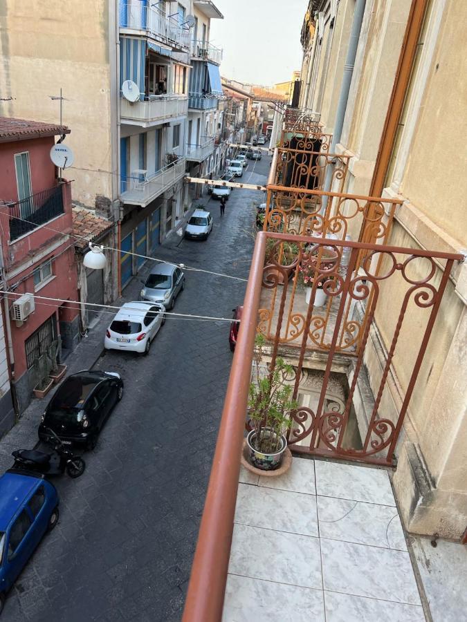 Mary'S Center House Apartment Catania Exterior photo